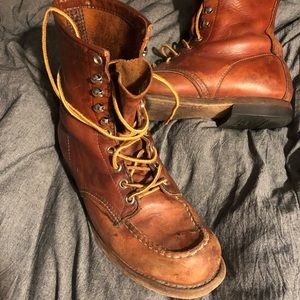 Vintage Men’s Red Wing Moccasin Toe Boots